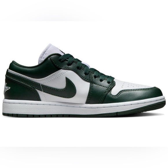 BRAND NEW “RARE” NIKE JORDAN 1 LOW - GALATIC JADE SNEAKER/ FULL BOX/ NEVER WORN - Picture 3 of 4
